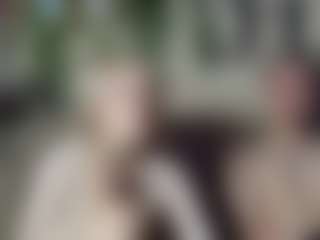 MeganLora9's Live Sex Cam Show