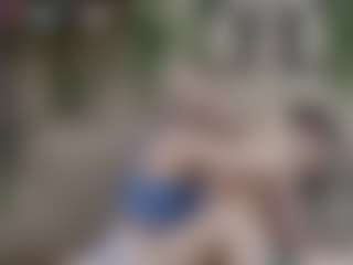 MeganLora9's Live Sex Cam Show