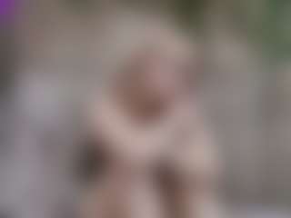 Live cam show with MeganLora9 - Interactivetoy on SinfulBabes