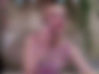 Live cam show with MeganLora9 - Teen (18+) on xxxlivecams.org