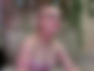 MeganLora9's Live Sex Cam Show