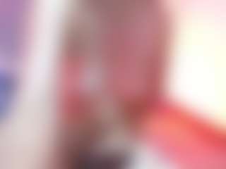 naya-10 performeuse MILF en direct sur webcam