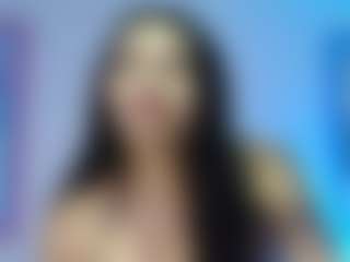 naya-10 MILF webcam performer live streaming