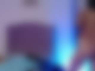 naya-10's Live Sex Cam Show