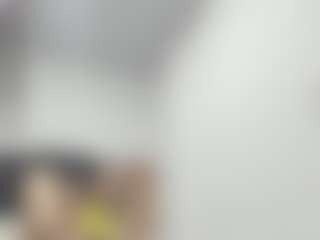 Live cam show with naya-10 - Brown Eyes Mature on Camsoda Late Night