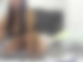 naya-10's Live Sex Cam Show