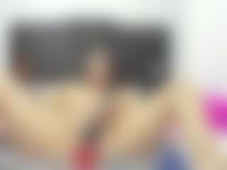 naya-10's Live Sex Cam Show
