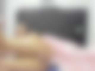 Live cam show with naya-10 - Camel Toe on AdultVida.com