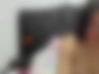 Live cam show with naya-10 - Mature on Camsoda