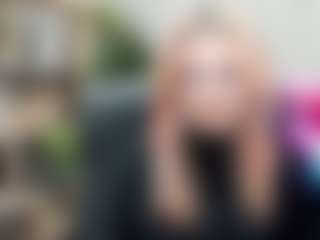 Live cam show with SweetLilyxo - Cosplay Blonde Hair on sexytreat.net