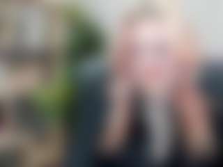 Live cam show with SweetLilyxo - Girlnextdoor on TottyGirls