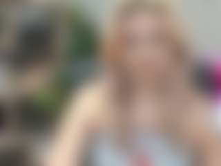 Live cam show with SweetLilyxo - Smoke on eurowanks.com