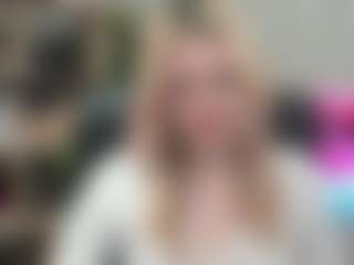 SweetLilyxo's Live Sex Cam Show
