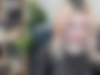 SweetLilyxo's Live Sex Cam Show