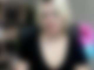 SweetLilyxo's Live Sex Cam Show