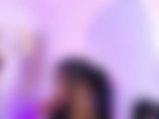 Live cam show with Taylor-Sccott - Skinny Ebony on Uber Horny
