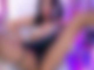 Live cam show with Taylor-Sccott - Ebony on Camversity | colombia