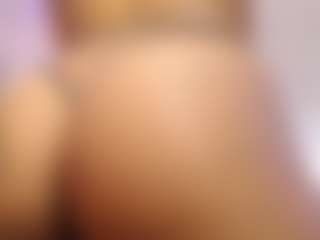 Live cam show with Taylor-Sccott - Black Dildo on madthumbs