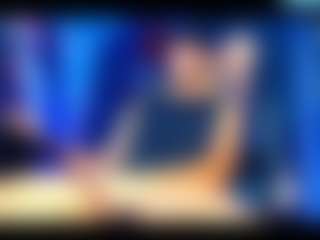 Live cam show with dylanDesiree - Average on Soda Cam