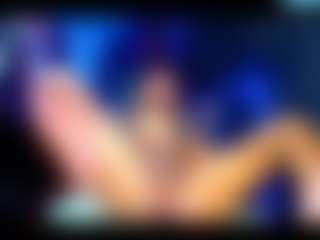 Live cam show with dylanDesiree - Brown Eyes on https://playwithruby.com
