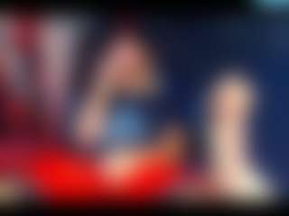 Live cam show with dylanDesiree - Average on Milfs Live
