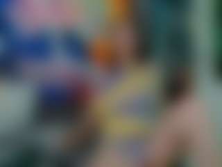 KatieAu's Live Sex Cam Show