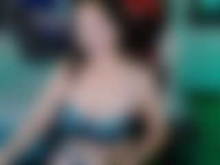 Live cam show with KatieAu - Middle Aged on SxyPornLive