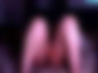 KinkeeKaee's Live Sex Cam Show