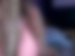 KinkeeKaee's Live Sex Cam Show