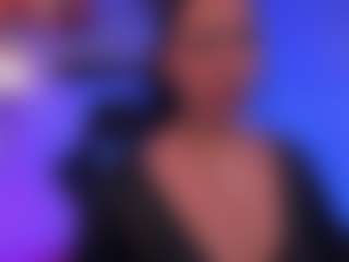 Mia's Live Sex Cam Show