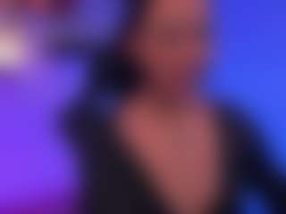 Mia's Live Sex Cam Show