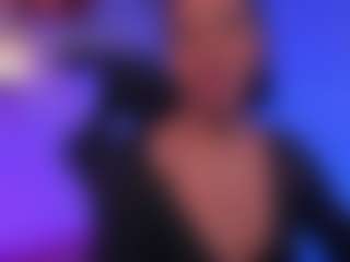 Mia's Live Sex Cam Show