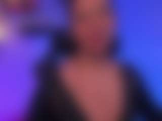 Mia's Live Sex Cam Show