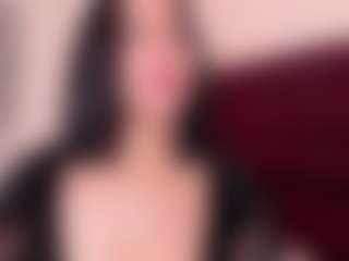 Amara's Live Sex Cam Show
