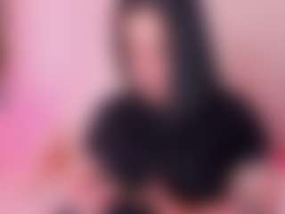 Live cam show with Amara - Green Eyes on crypto-cams