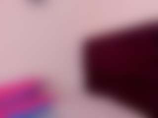 Live cam show with Amara - Naked on crypto-cams