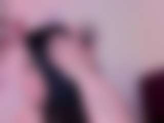 Amara's Live Sex Cam Show