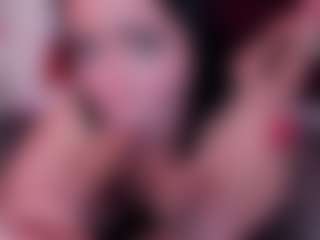 Amara's Live Sex Cam Show