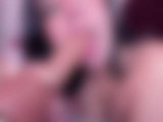 Live cam show with Amara - Facial on Camsoda