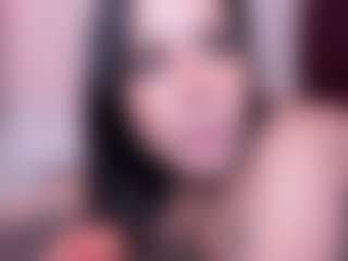 Amara's Live Sex Cam Show