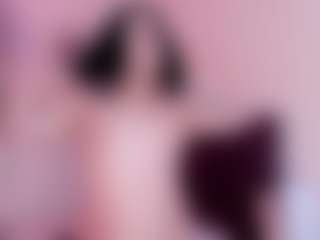 Amara's Live Sex Cam Show