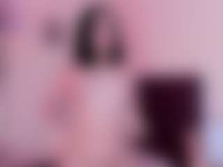 Amara's Live Sex Cam Show