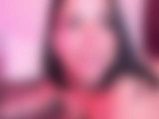 Amara's Live Sex Cam Show