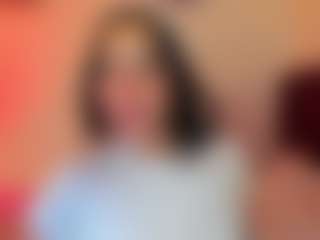Amara's Live Sex Cam Show