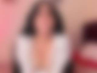 Amara's Live Sex Cam Show