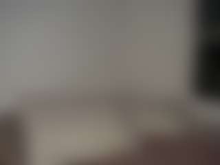 Live cam show with Amara - Facial on dropp.cam