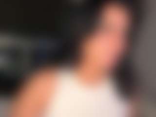 Amara's Live Sex Cam Show