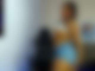 Live cam show with bella-warzon - Ebony on MyBangCams | colombia