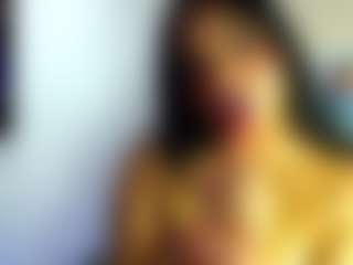 Live cam show with bella-warzon - Ebony on googirlz | colombia