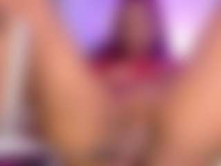 Live cam show with DollyBrownx - Nipple Piercings on sexylive.show